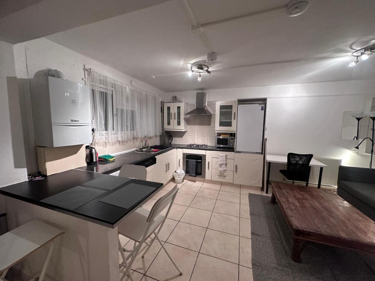 Sky View Ec1 Apartment ลอนดอน ภายนอก รูปภาพ